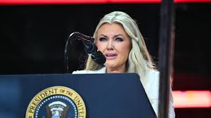 Trauerfeier für Charlie Kirk: Witwe vergibt Todesschützen ...