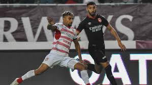 الهلال والاتحاد وقمة الدوري التونسي.. مواعيد مباريات اليوم والقنوات الناقلة