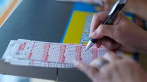 Mega Millions Jackpot Soars to $1 Billion After No Winner on November 14, 2025