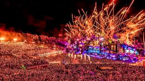 ¡URGENTE! Incendio Devasta Tomorrowland: ¿Peligra el Festival?