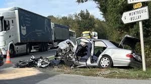 Man dies and woman is seriously injured in Deux-Sèvres road crash