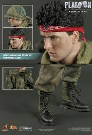 <b>Chris Taylor</b> Platoon - hot_toys-chris_taylor-platoon-incredible-figures-10_1