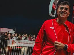 Independiente em Alerta! Estrelas à Venda? O Que Quinteros Revelou!