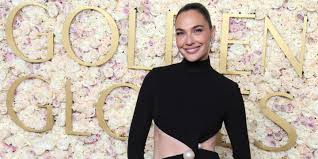 Gal Gadot to Produce, Potentially Star in Paramount Film Adaption of ‘Recovery Agent’ Book Series