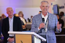 american airlines executive changes Picture
