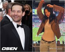 Tobey Maguire Seen With 20-Year-Old Influencer at Super Bowl