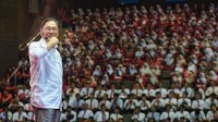 Anwar: I have advised my aide to meet the police over brawl