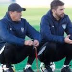 دياز: الهلال يعاني من مشكلة...