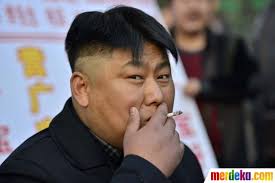 Berwajah mirip Kim Jong-un, tukang sate ini jadi pusat perhatian - berwajah-mirip-kim-jong-un-tukang-sate-ini-jadi-pusat-perhatian-003-nfi