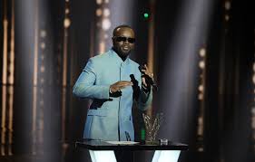 Gims vs La Fouine : Règlement de comptes public et 70 000 € réclamés!