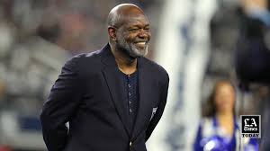 LA Times Today: Former Dallas Cowboy running back Emmitt ...