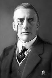 Sir Joseph Austen Chamberlain, homme politique britannique, chancelier de l&#39;Échiquier (1903-1906 et 1919-1921) et ministre des Affaires étrangères ... - 1310816-Sir_Joseph_Austen_Chamberlain