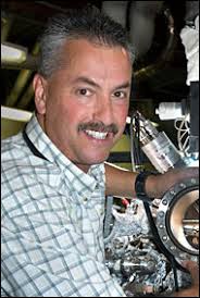 Mike Caruso. Caruso, a mechanical technician for the NSLS vacuum ultraviolet beamlines, joined Brookhaven Lab in 1981 to work in the ultra-high vacuum group ... - d0290510-caruso-190px
