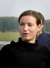 Karolina Pilarczyk Data urodzenia : Tak jak u każdej kobiety - 18 lat temu. Zawsze! Miejsce zamieszkania : Warszawa, Polska - 20110104141711