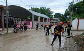 Frente frío 2 deja más de mil 500 viviendas dañadas y afectaciones en 45 municipios de Veracruz