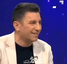 احمدرضا کاتالانی: 🖼️ مورینیو در کنفرانس خبری بعد از بازی : فودبال دیگه . فودبال چرا نداره که 😂 #usb