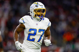 J.K. Dobbins Visits Broncos, Commanders Also Interested