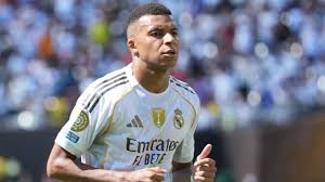 Mbappé Chegou! Real Madrid Acelera para LaLiga com Reforço de Peso!