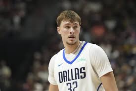 Cooper Flagg: ¿El Nuevo LeBron? Impacto Inmediato en Dallas Mavericks - Imagen principal del artículo