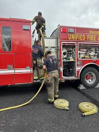 FIRE WATCH: Lake Mountain brush fire prompts evacuations in Saratoga Springs
