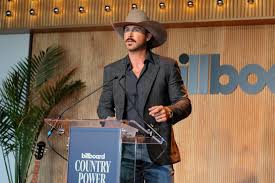 Riley Green, Miranda Lambert, Tucker Wetmore & More Honored at Billboard’s 2026 Country Power Players Event