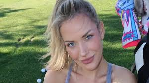 Paige Spiranac Stuns In New Driving Range Outfit Photo