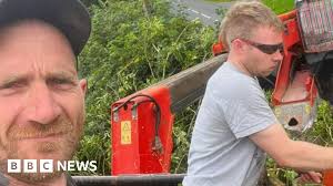 BBC - News update