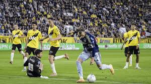 De wereldgoal van Mika Godts stap voor stap ontleed: ‘Het is goed dat ik nog niet met Zlatan word vergeleken’