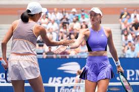 Mladenovic Triomphe! Retour Époustouflant Après Blessure Inquiétante!