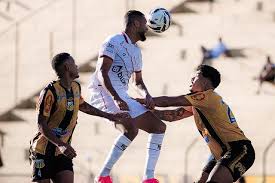 Atlético-GO promete semana movimentada no elenco e na comissão técnica