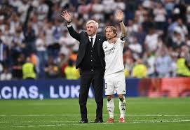 😅 Ancelotti jokes with Modric: don't you have a Brazilian grandad?