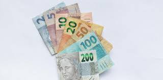 Nova regra entrou em vigor e altera o pagamento de milhões de trabalhadores no Brasil