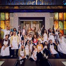 MasterChef Celebrity Colombia: ¡Décimo Aniversario Lleno de Estrellas en RCN! - Imagen principal del artículo