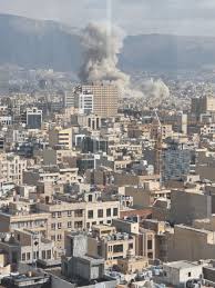 Israel lança ataque contra o Irã e declara estado de emergência