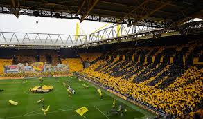 Borussia Dortmund x Eintracht Frankfurt: onde assistir, horário e informações