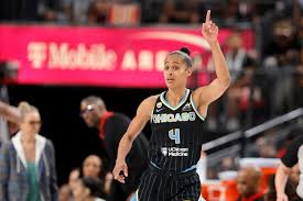 Skylar Diggins caught off guard by benching as tension builds with Sky
