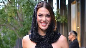 Iris Mittenaere en larmes : Révélations choc sur Victoria's Secret !