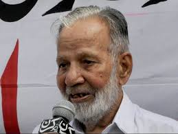 Vice Amir of Jamaat -e-Islami Professor Ghafoor Ahmed passed away in Karachi on Wednesday after a protracted illness, Express News reported. - 484674-professorghafoorahmedphotoirfanali-1356536657-423-640x480