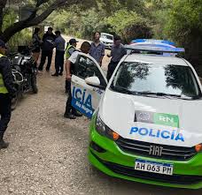 Heróico rescate de un agente policial en el arroyo de Bariloche