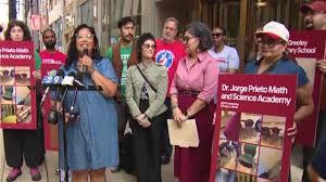 Illinois se une a demanda contra regla del USPS que condiciona boletas por correo