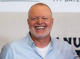 Stefan Raab REVIENT! Nouvelle émission choc qui BOULEVERSE la télé! - Imagen principal del artículo