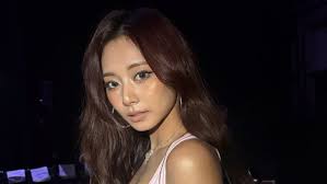 TWICE's Tzuyu Reportedly Leaving JYP Entertainment: Contract Renewal Under Discussion