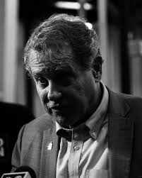 Opinion | Can Sherrod Brown Survive in a State That’s Turning Against Him?