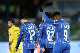 نازون