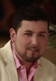 Roberto Tapia Telemundo Media has announced Regional Mexican music singer Roberto Tapia has been chosen as the third musician coach for the network&#39;s ... - Roberto-Tapia-La-Voz-Kids-Coach-e1364312910862-210x300