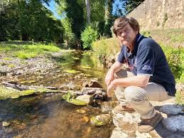 Vidéo. Canicule en Dordogne. Des rivières « deux fois en dessous du débit de crise » et des poissons menacés : les pêcheurs du département sont en état d’alerte — Sud Ouest