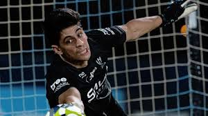 رغم الفوز.. رقم سلبي لياسين بونو مع الهلال السعودي