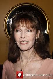 Finest 11 famed quotes by barbara feldon images Hindi via Relatably.com