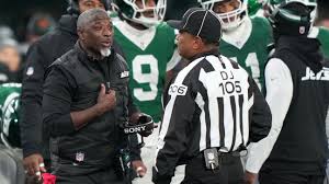 Despite being 3-14, Jets still believe in coach Aaron Glenn