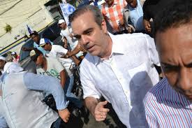 Resultado de imagen para fotos de luis abinader